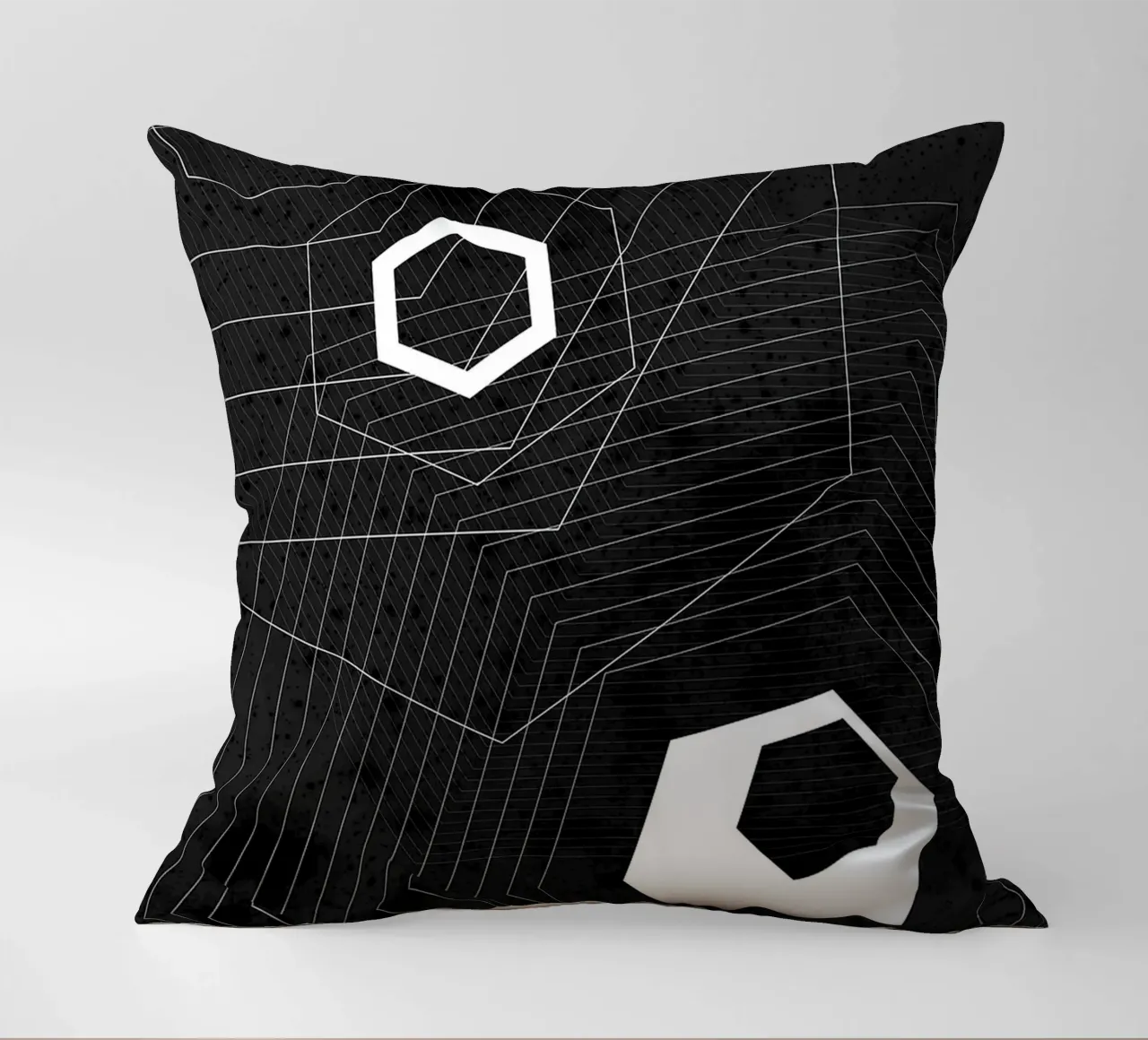 Geometrico in bianco e nero cuscino da Sabine Klein