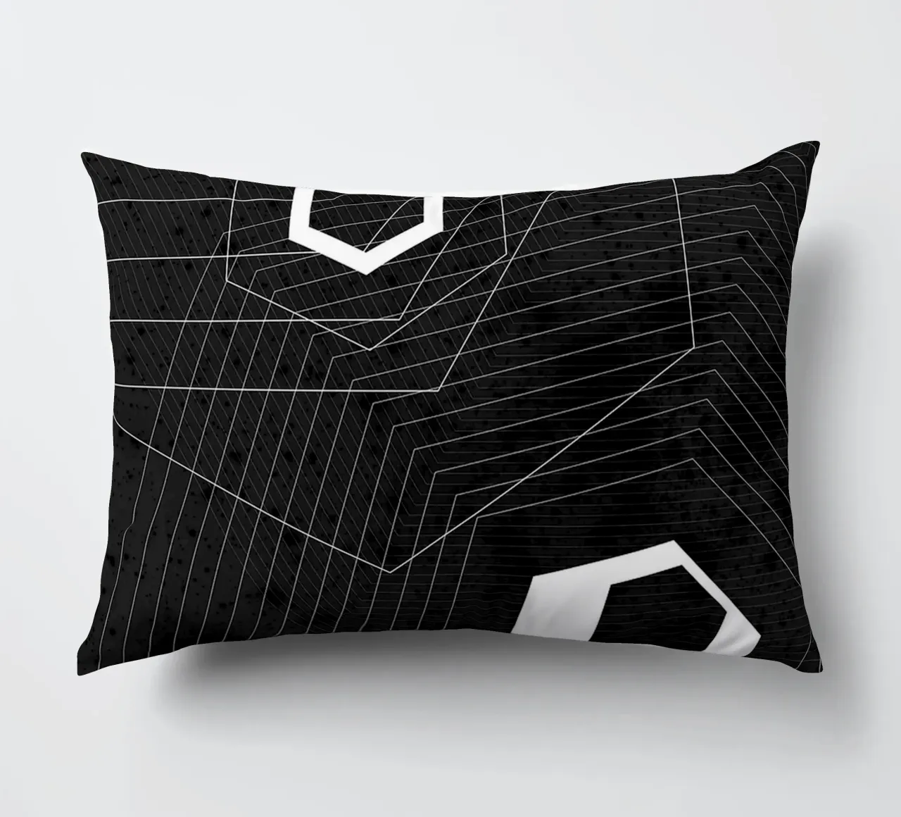 Geometrico in bianco e nero cuscino da Sabine Klein