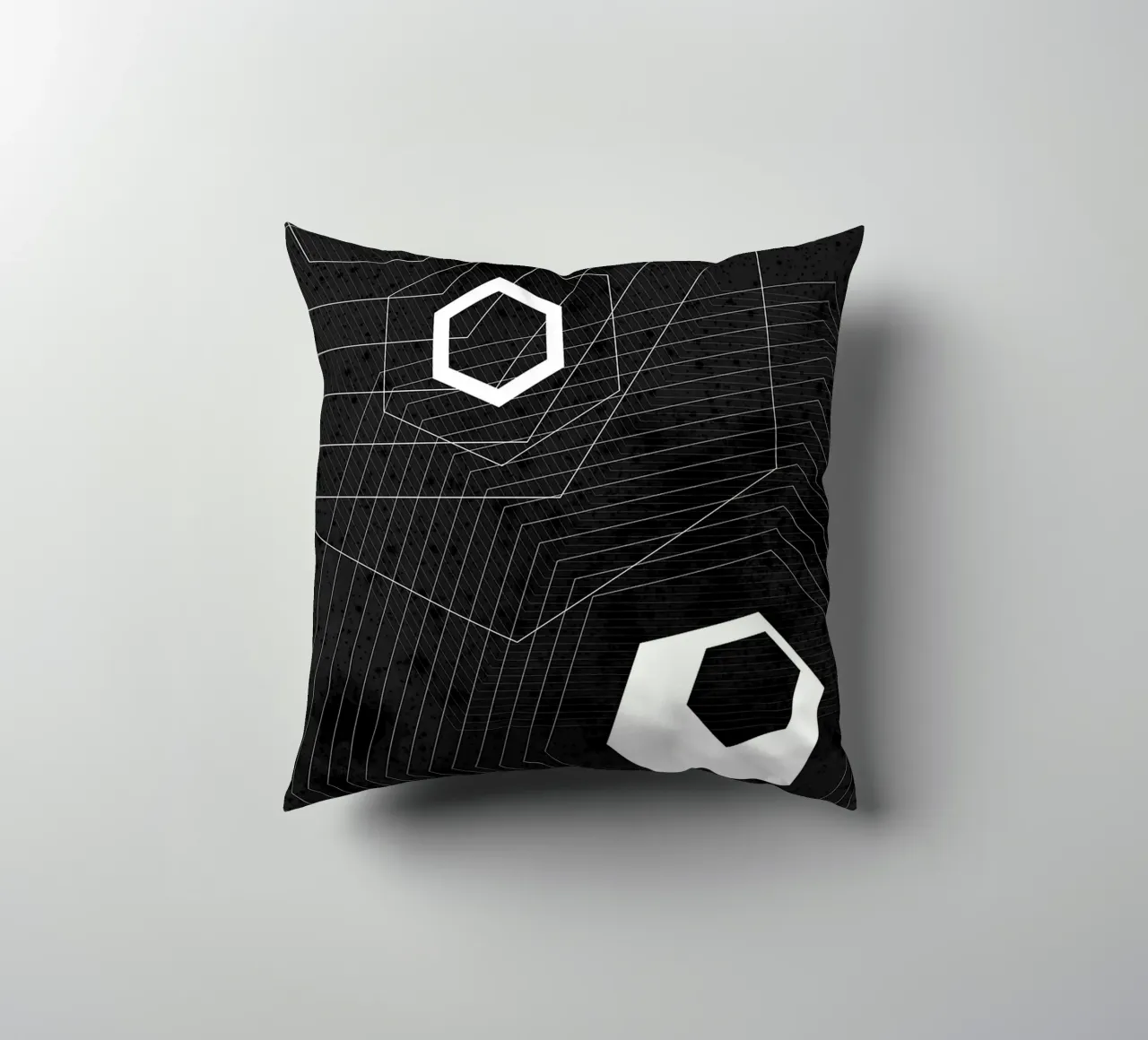 Geometrico in bianco e nero cuscino da Sabine Klein