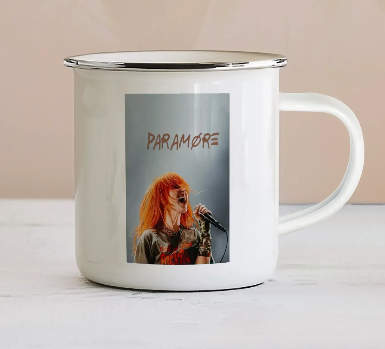 Paramore tazza in smalto da Musadad Shop