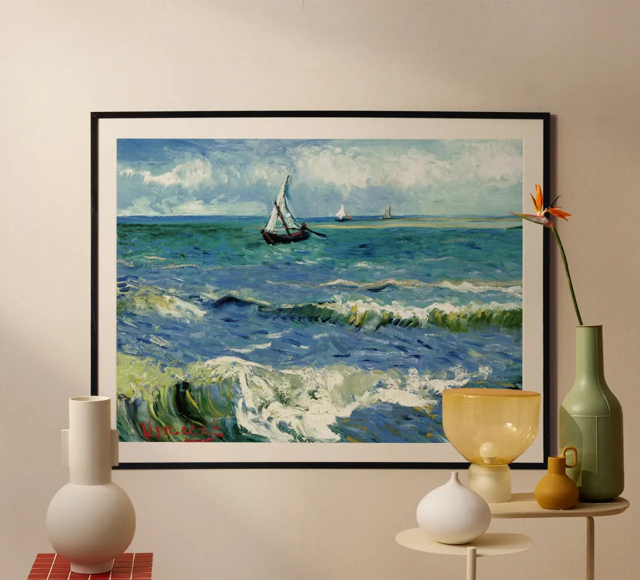 Il mare a Saintes Maries de la Mer poster con telaio in legno da Christopher Soto
