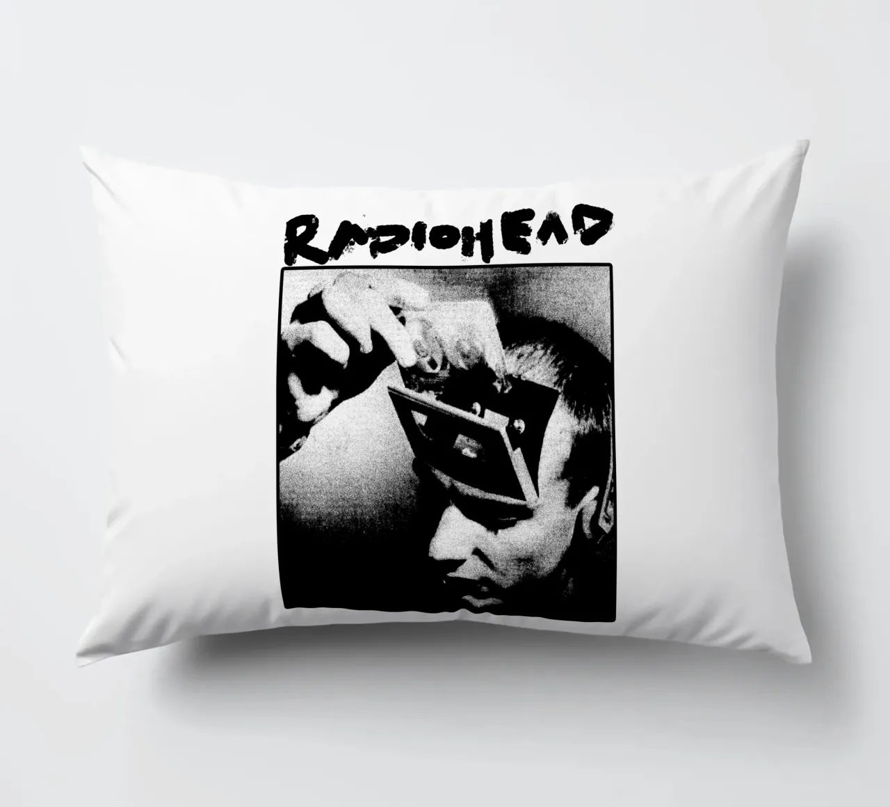 Head Is Memory - Groupe Radiohead coussin de https://www.juniqe.com/uk/shop/Henndraws