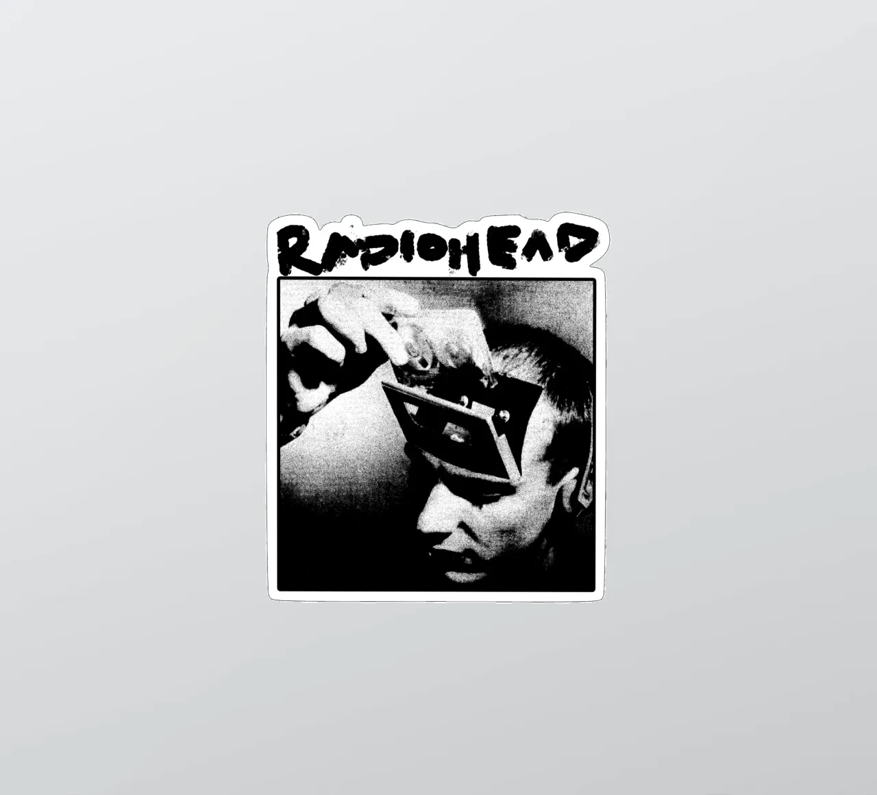 Head Is Memory - Groupe Radiohead autocollant de https://www.juniqe.com/uk/shop/Henndraws