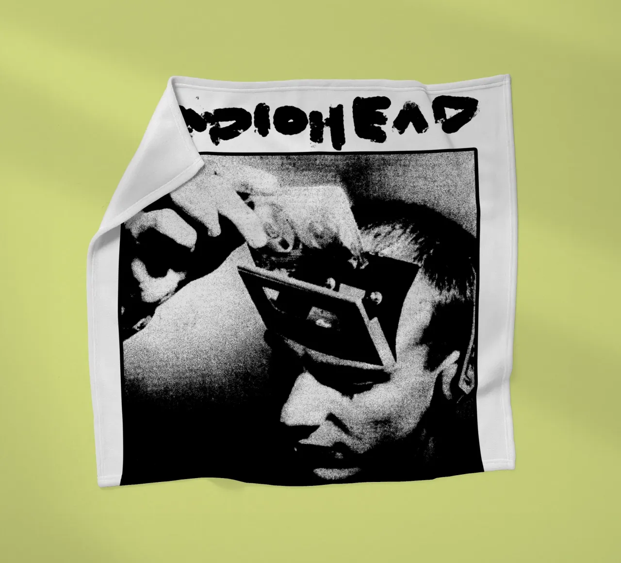 Head Is Memory - Groupe Radiohead plaid polaire de https://www.juniqe.com/uk/shop/Henndraws