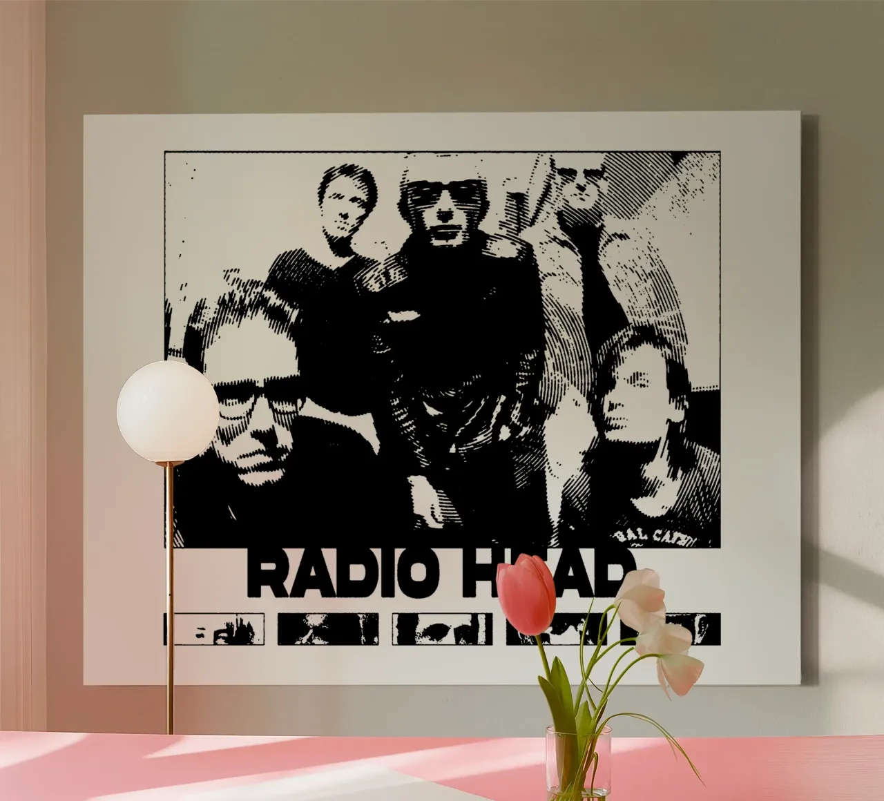 Band in stile retrò Radiohead tela con Cornice a cassetta da https://www.juniqe.com/uk/shop/Henndraws