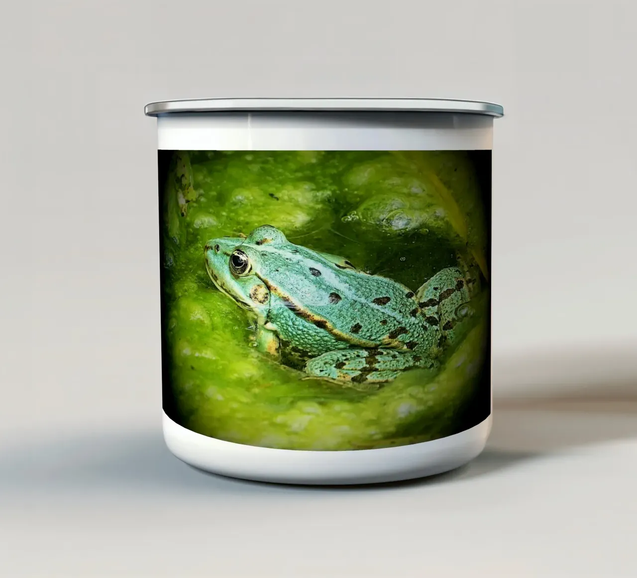 FAA348 tazza in smalto da Thierry vobmann photography