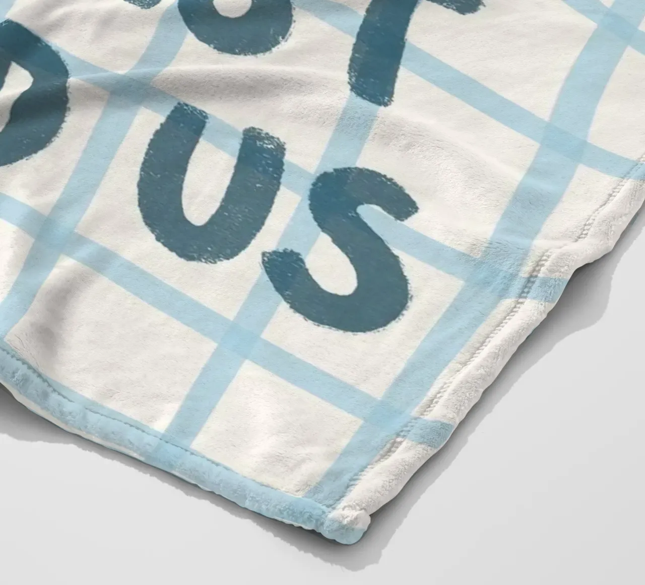 Wir lieben, weil er uns zuerst liebte - Kunstdruck Fleecedecke von vintagepod
