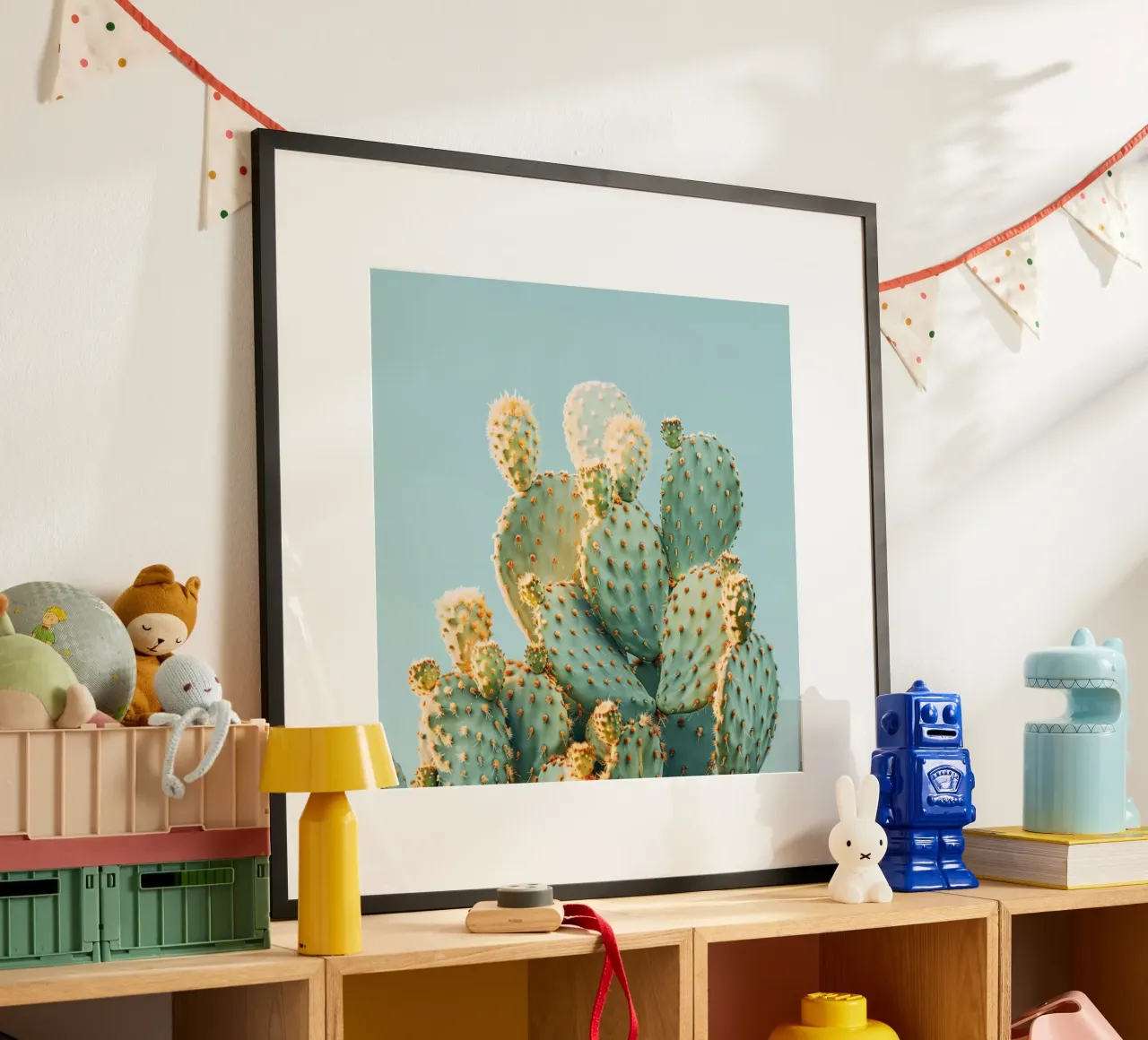 Cactus di Skybound poster con telaio in legno da StillVibe Home