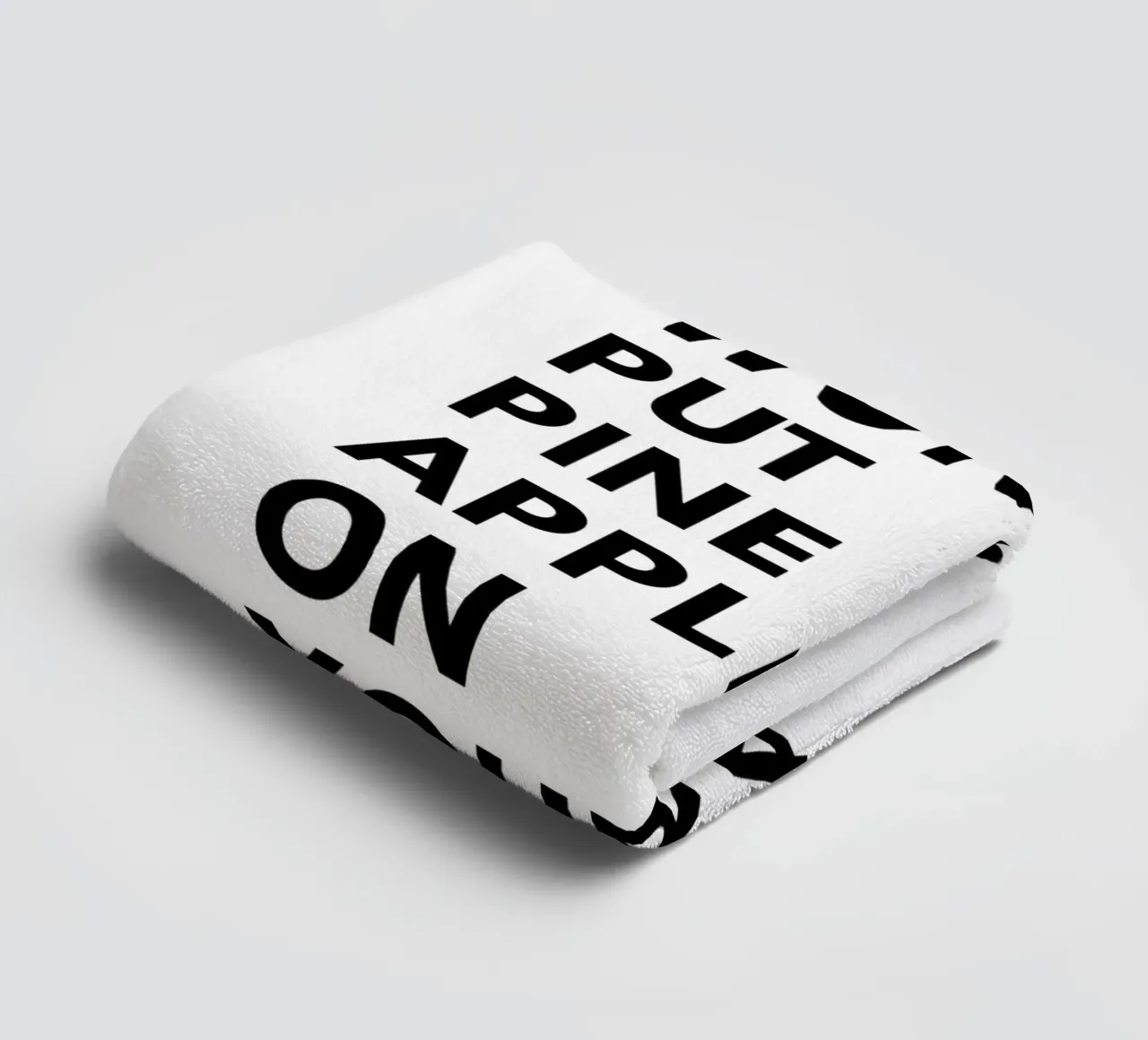 Pizzeria Design: No. We Won't Put Pineapple on your Pizza asciugamano da bagno da studio scusi