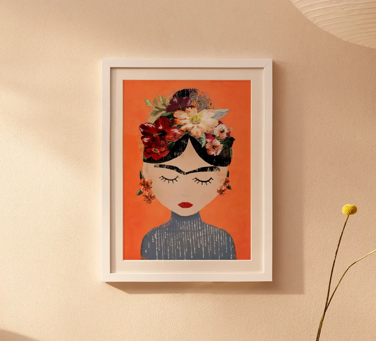 Frida (Orange) poster avec cadre en bois de treechild