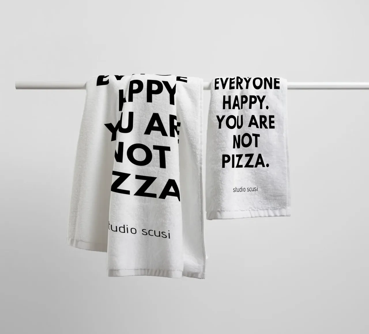 You can't make everyone happy. You are not Pizza asciugamano da bagno da studio scusi