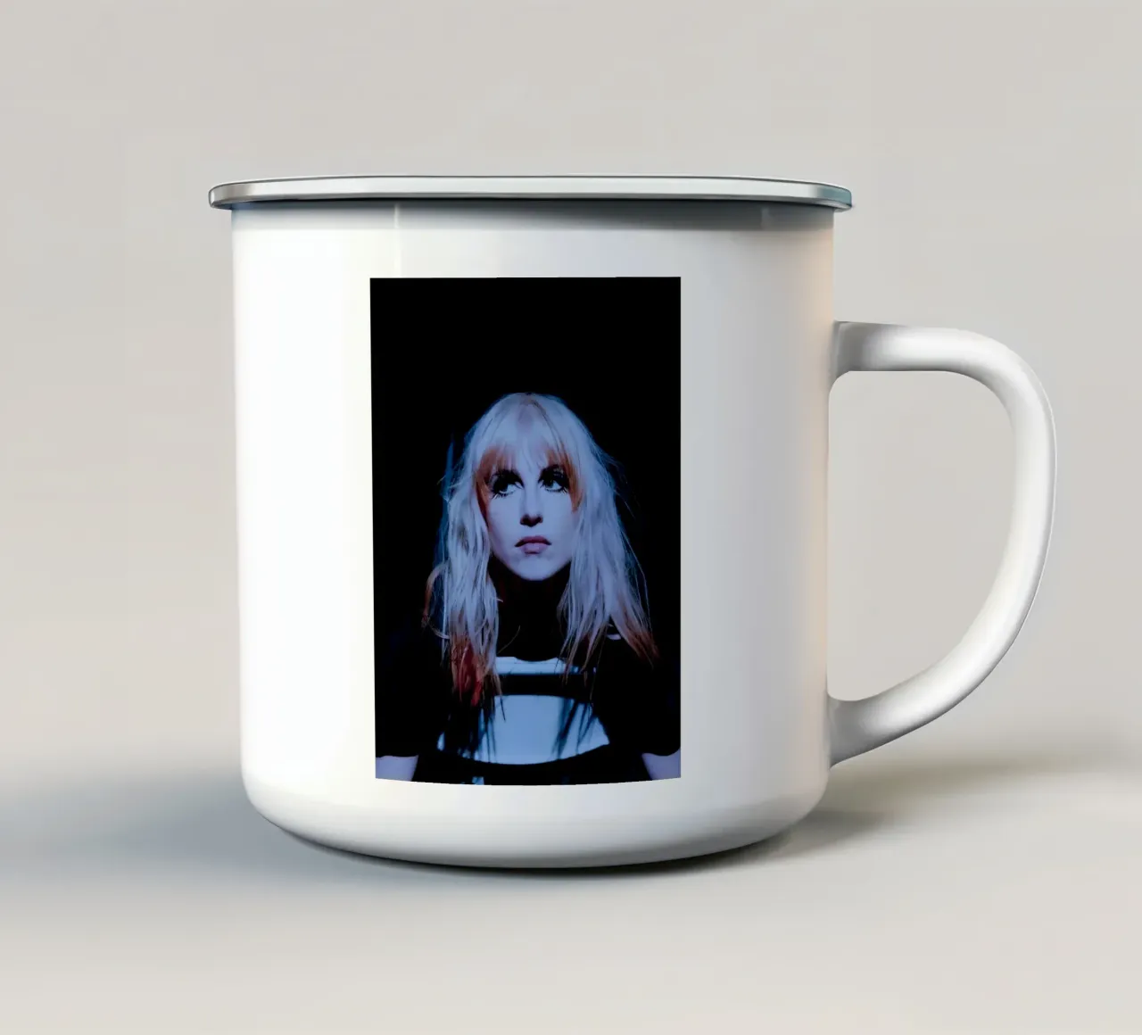 Hayley Williams Paramore tazza in smalto da Musadad Shop