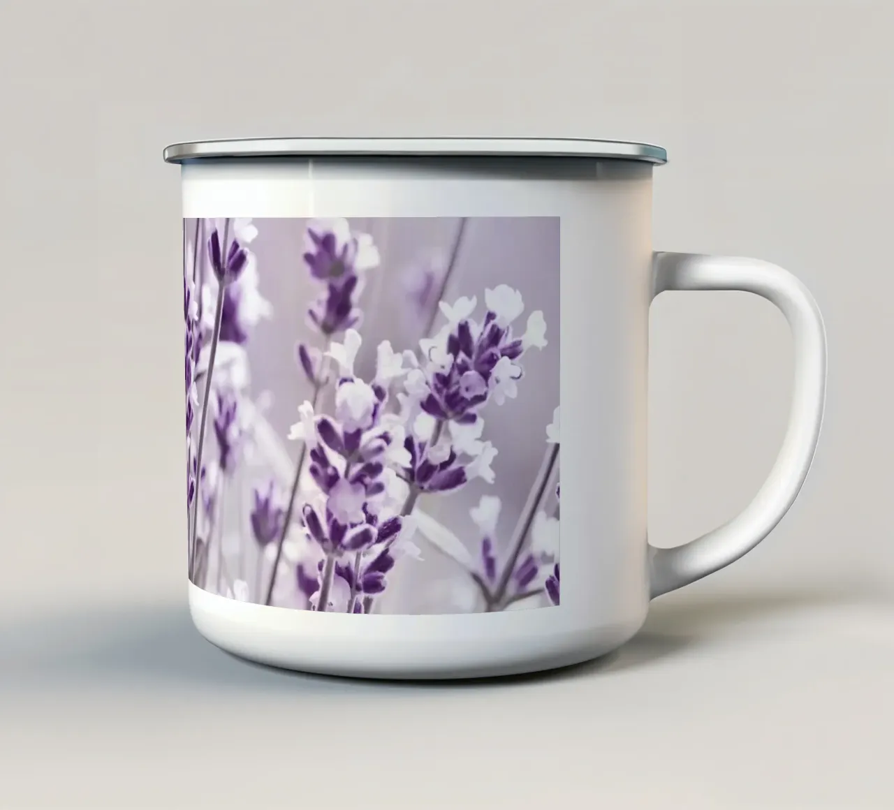 Lavanda tazza in smalto da Atteloi