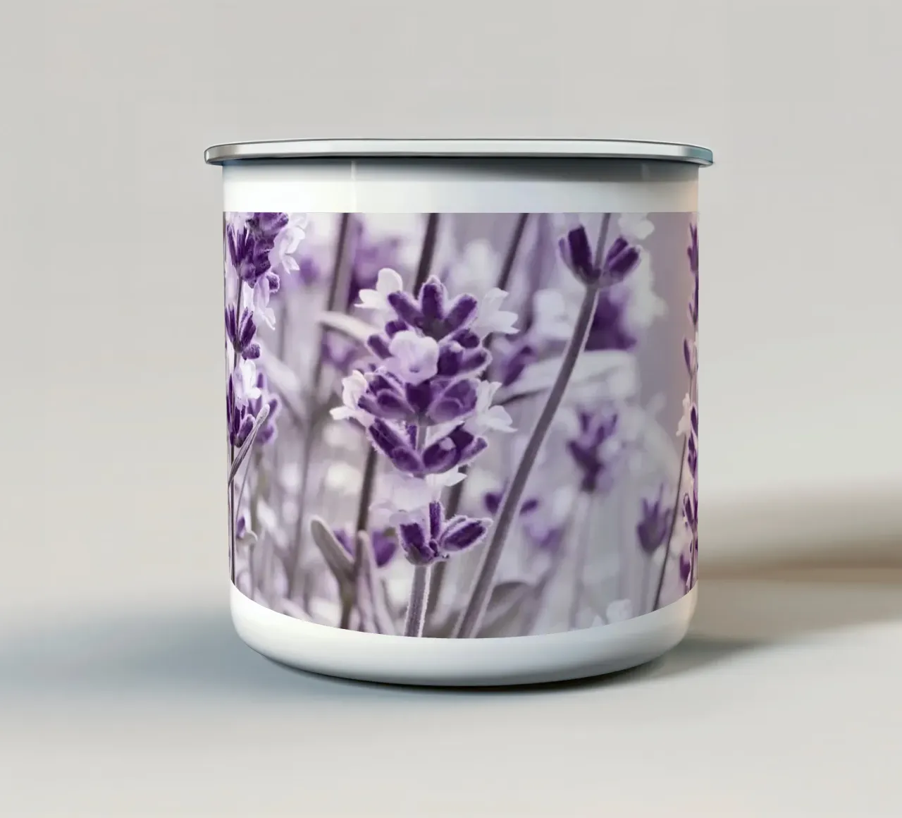 Lavanda tazza in smalto da Atteloi