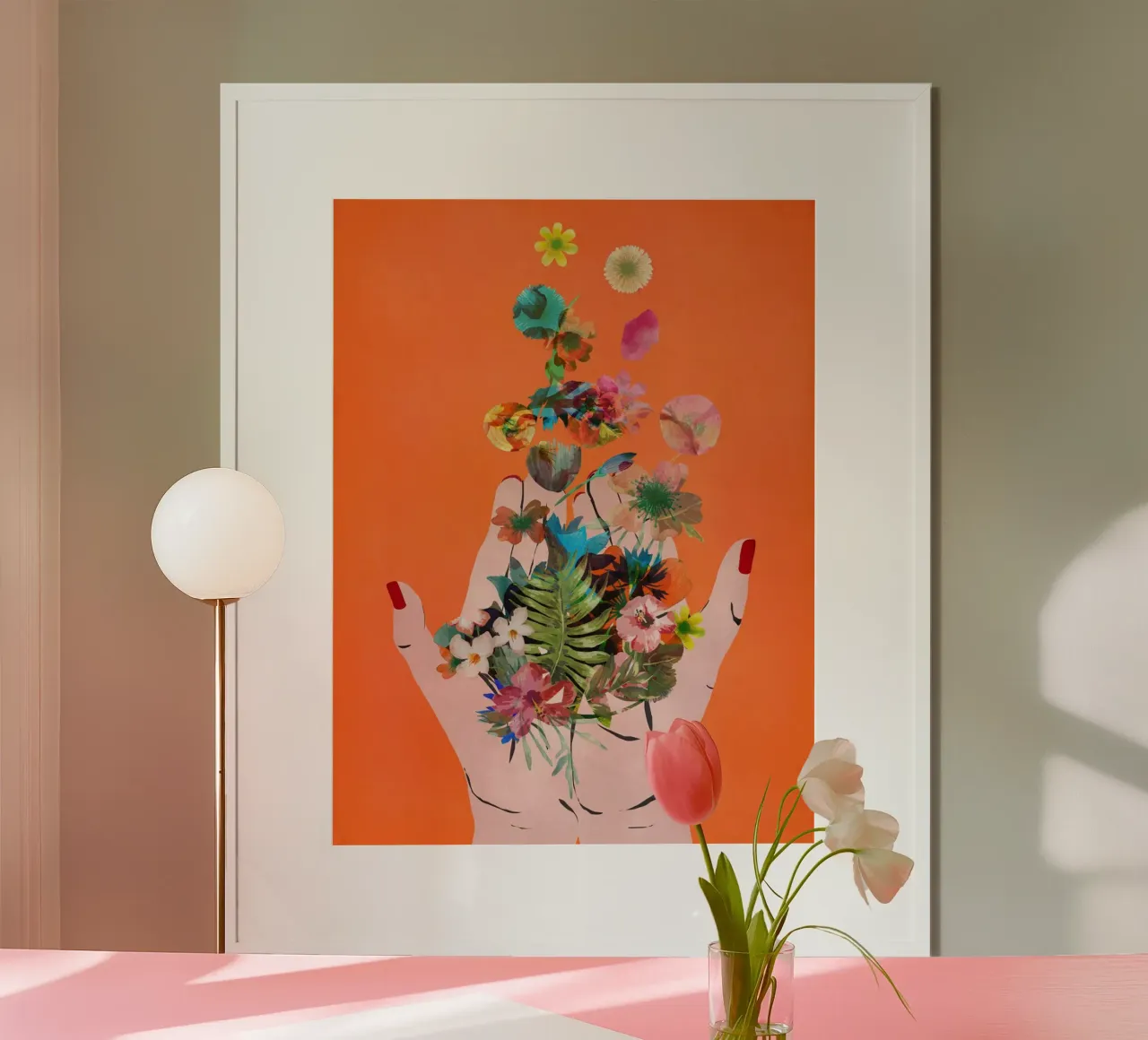 Fridas Hands (Orange) poster con telaio in legno da treechild
