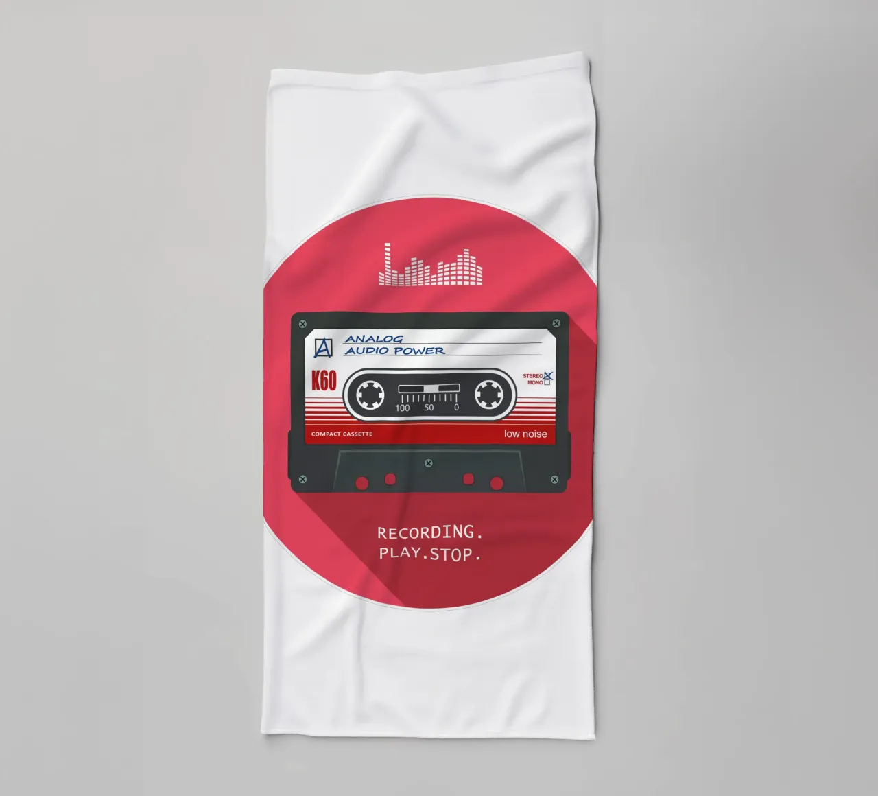 Cassetta - Alimentazione audio analogica asciugamano da bagno da Black Sign Artwork