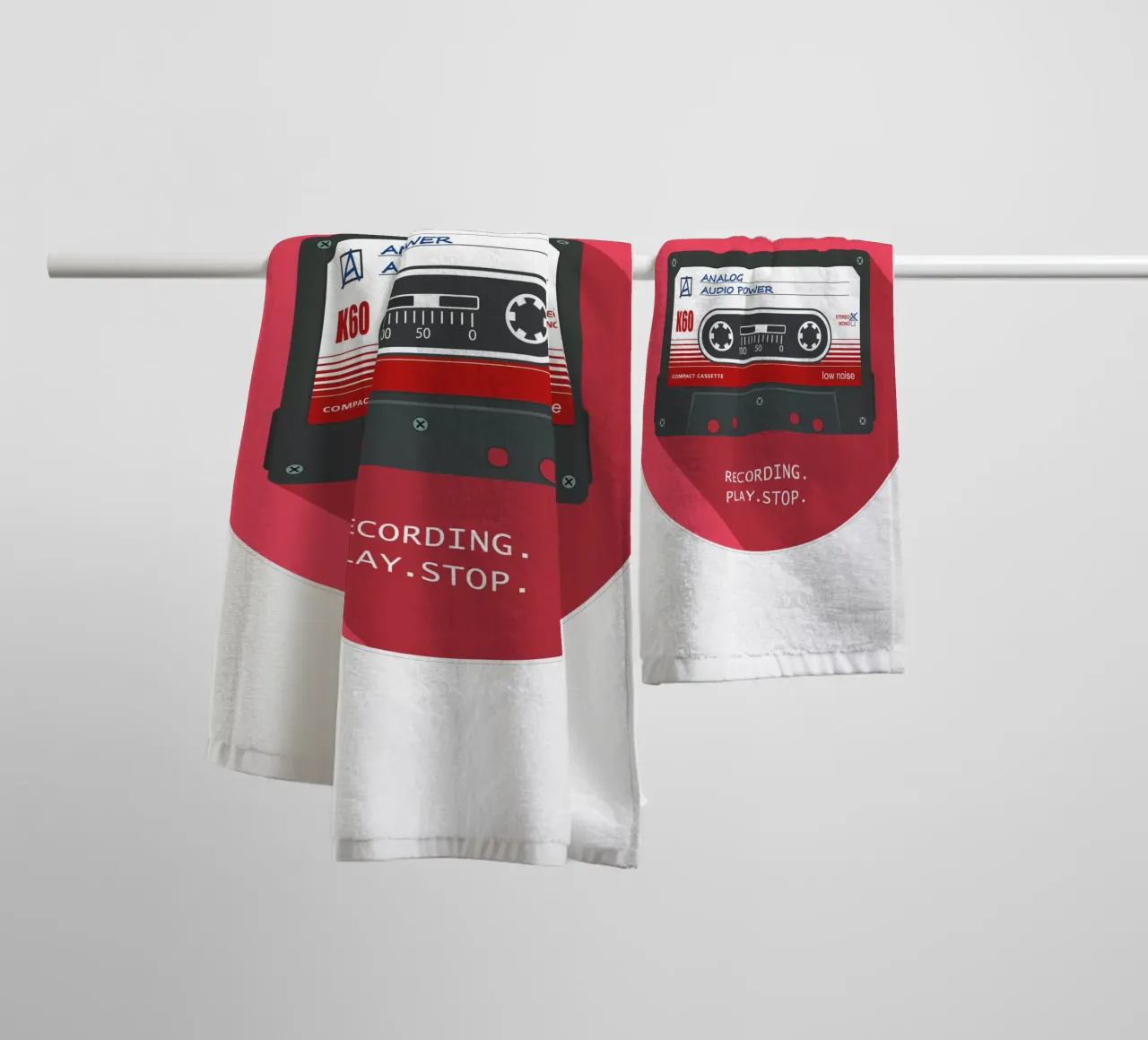 Cassetta - Alimentazione audio analogica asciugamano da bagno da Black Sign Artwork