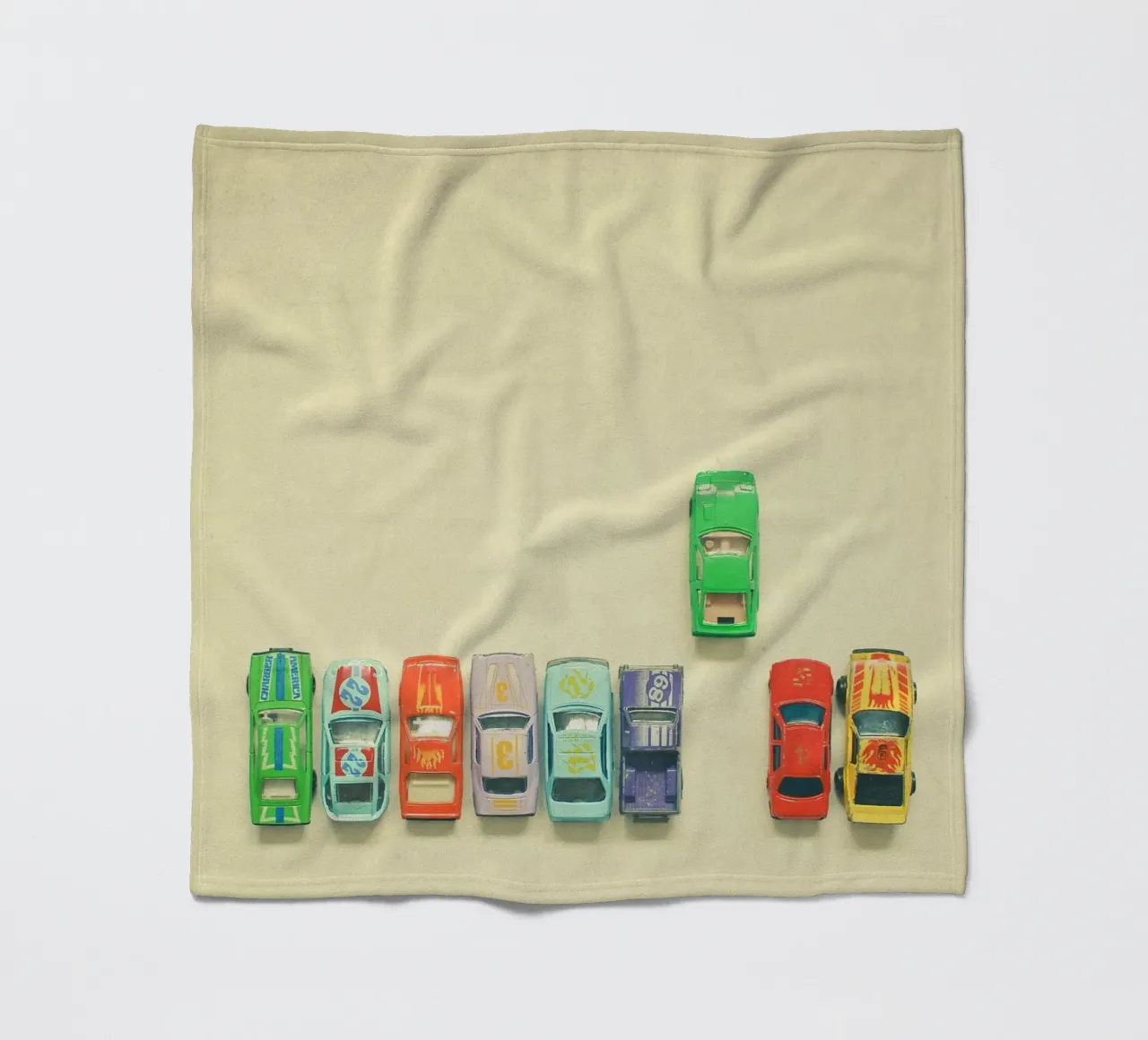 Falscher Start Fleecedecke von Cassia Beck Photography