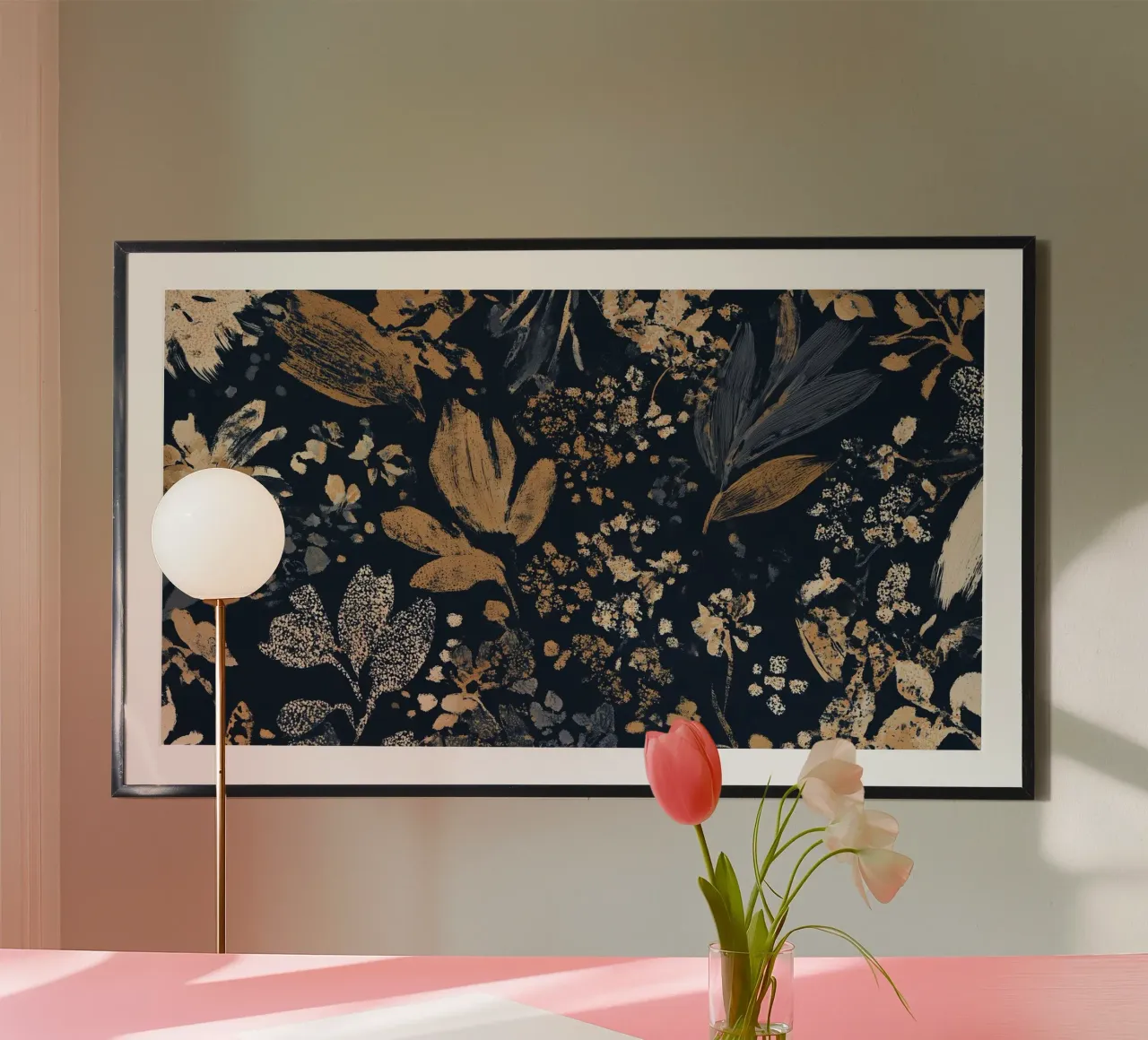 Notturno in ocra poster con telaio in legno da Seed & Signal