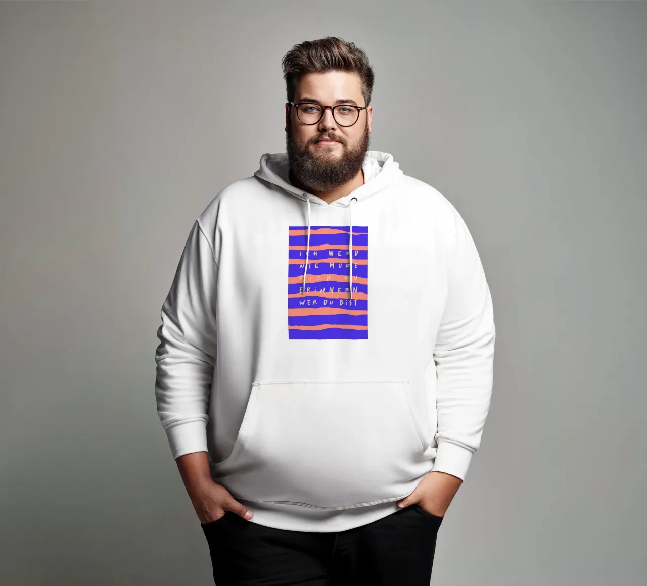 ich werde nie müde, dich zu erinnern, wer du bist. felpa con cappuccio da FRICKE DESIGN