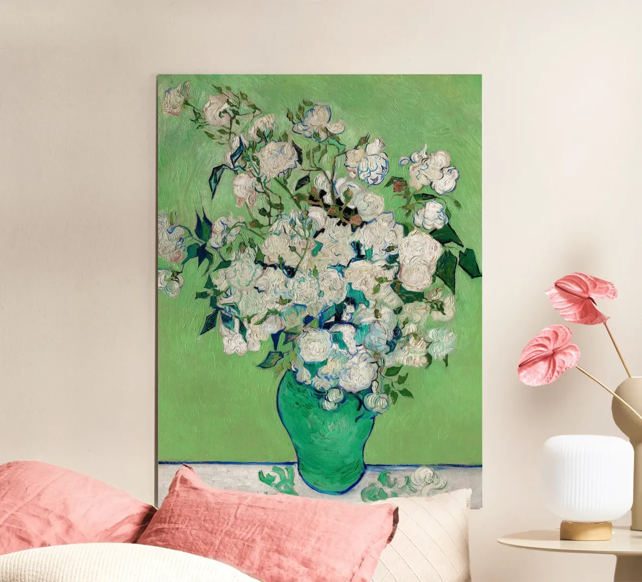 Un vaso di rose poster con telaio in plastica da Christopher Soto