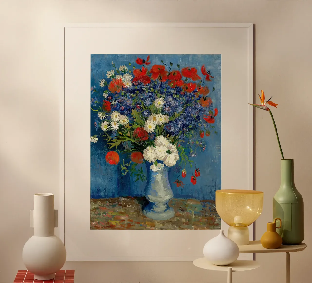 Vaso con fiordalisi e papaveri poster con telaio in plastica da Christopher Soto