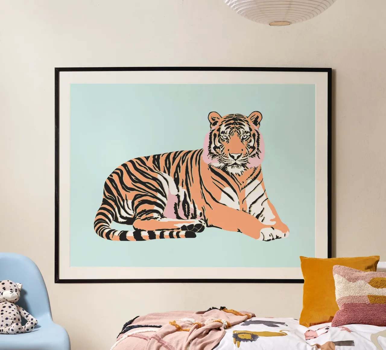 Arancione tigrato rosa poster con telaio in plastica da Asha Designs