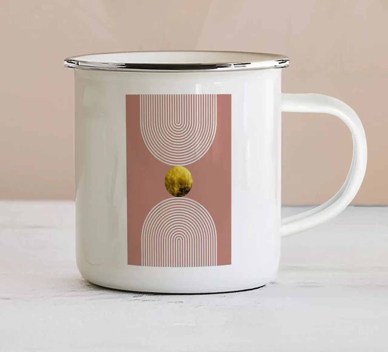 Astratto e geometrico tazza in smalto da Maria Lang