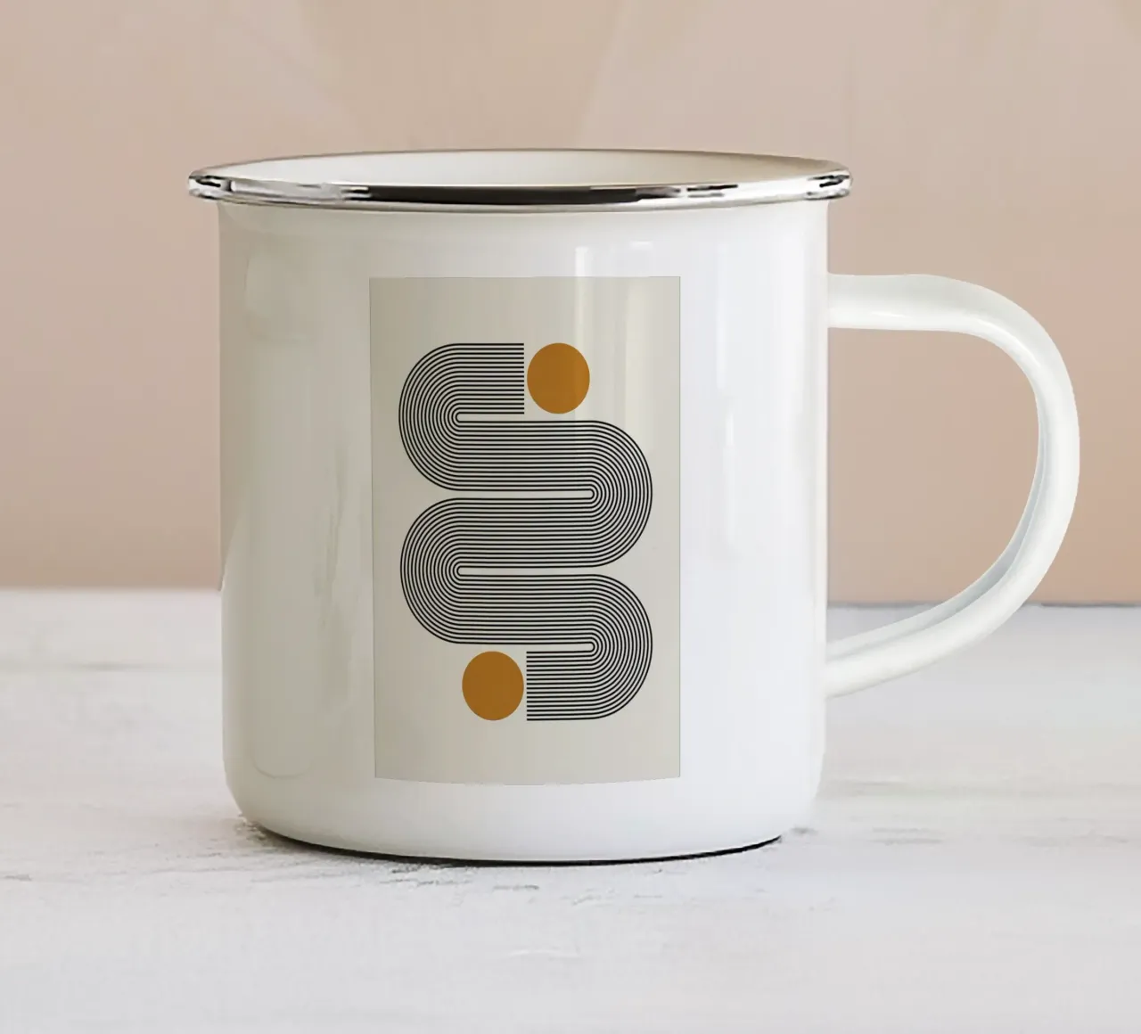 Astratto e geometrico tazza in smalto da Maria Lang