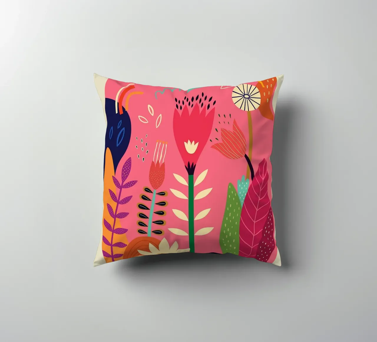 fiori e piante cuscino da Max Cox