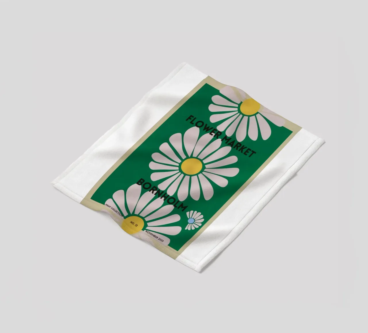 fiore botanico coperta in pile da Max Cox