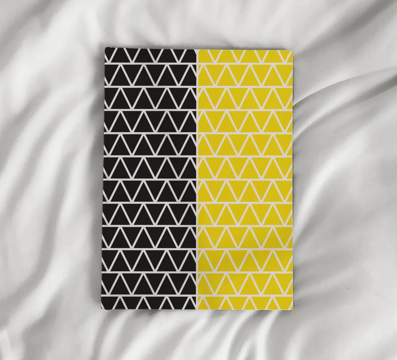 Oberflächenmuster 06 Notizbuch von Little Dean