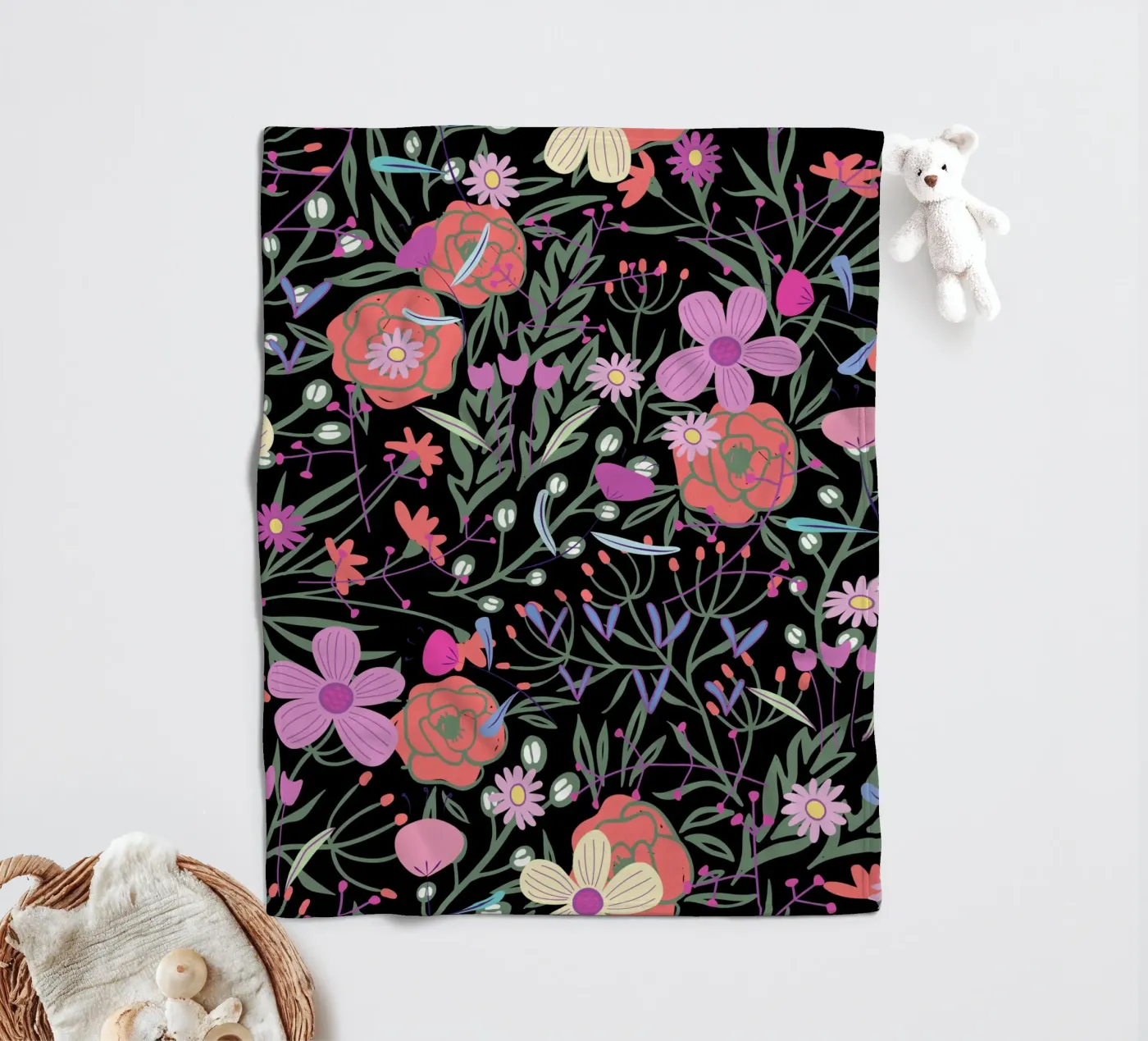 Botanical pattern 19 Fleecedecke von Little Dean