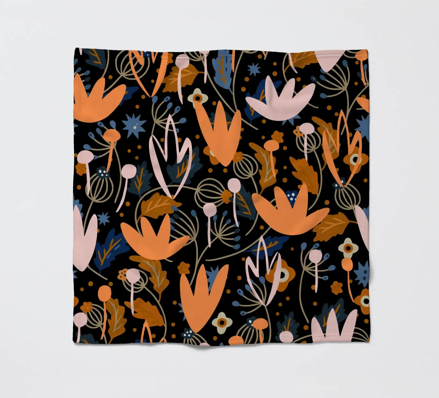 Botanical pattern 29 Fleecedecke von Little Dean