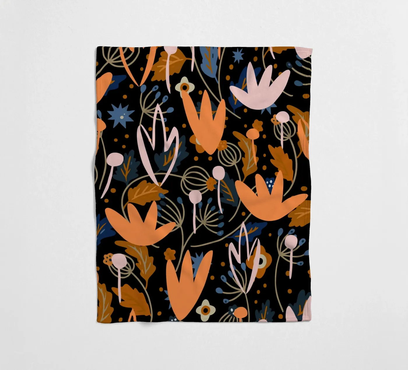 Botanical pattern 29 Fleecedecke von Little Dean