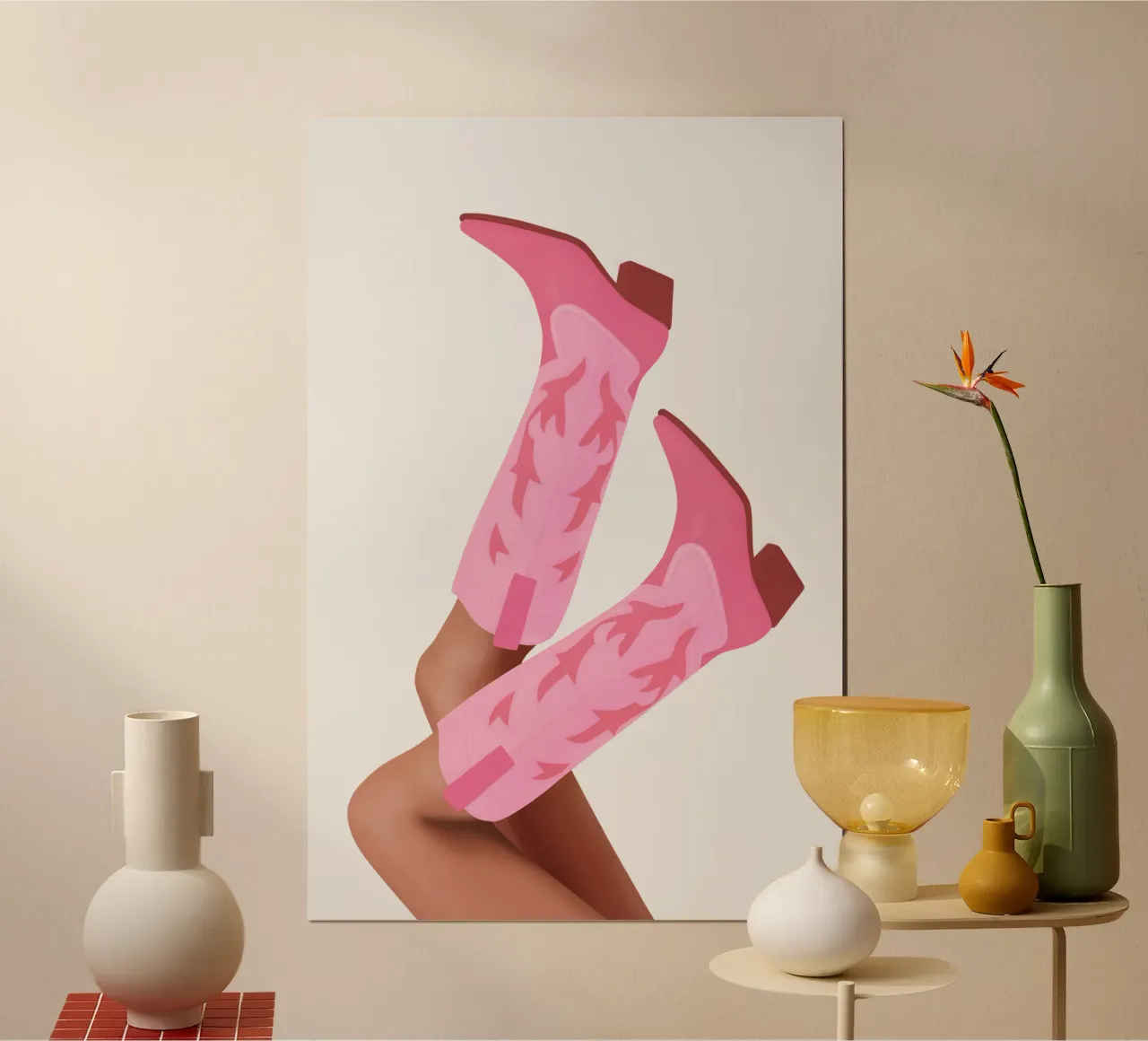 Stivali da cowgirl rosa - Forza ragazze poster con telaio in legno da Asha Designs