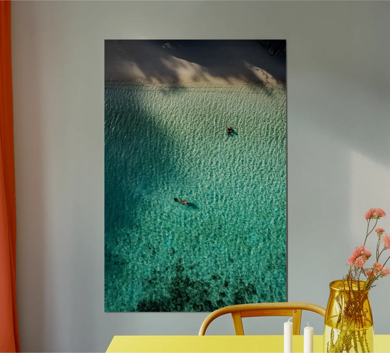 boat and person poster con telaio in plastica da mip of map