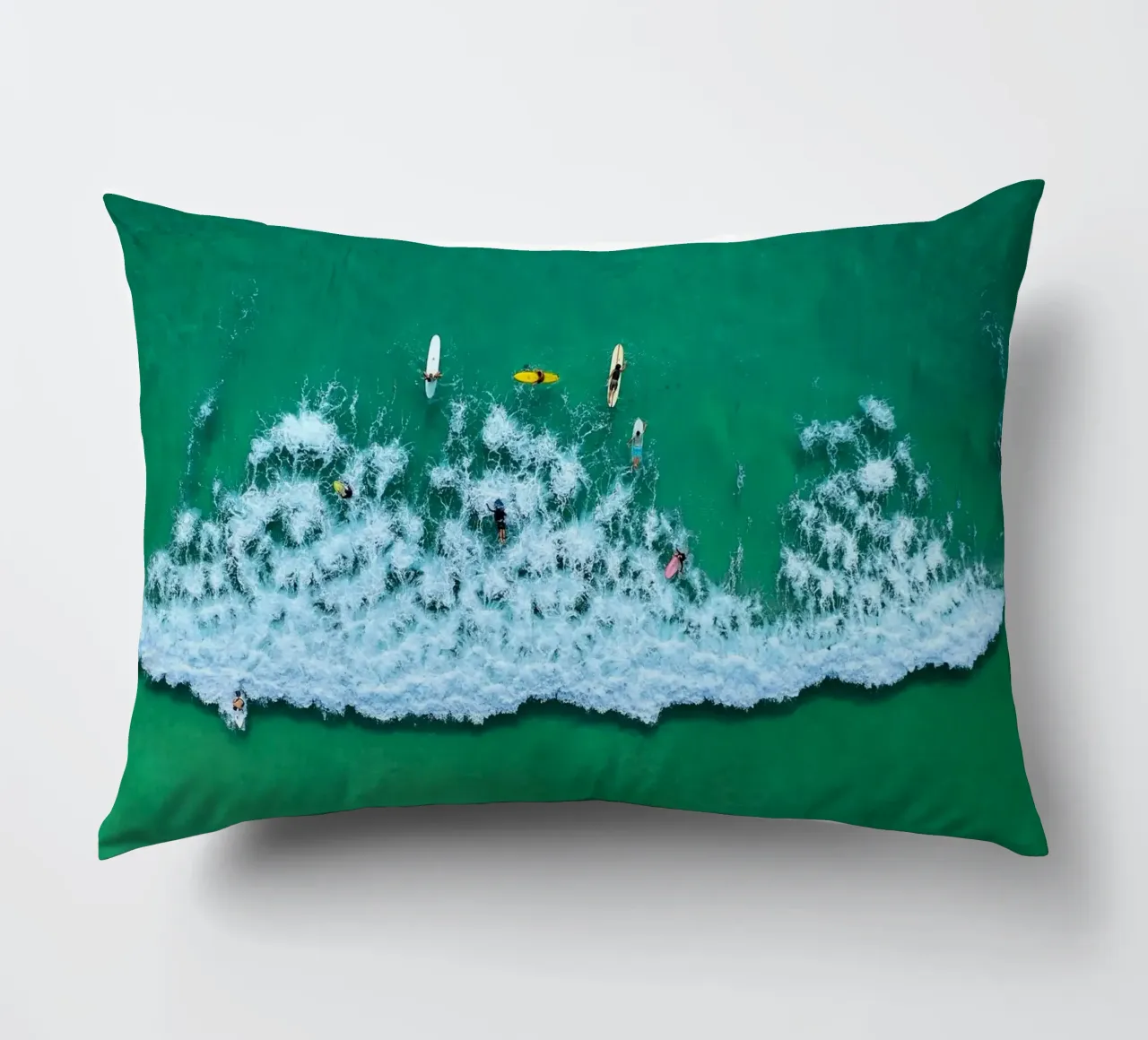 boat through wave cuscino da mip of map