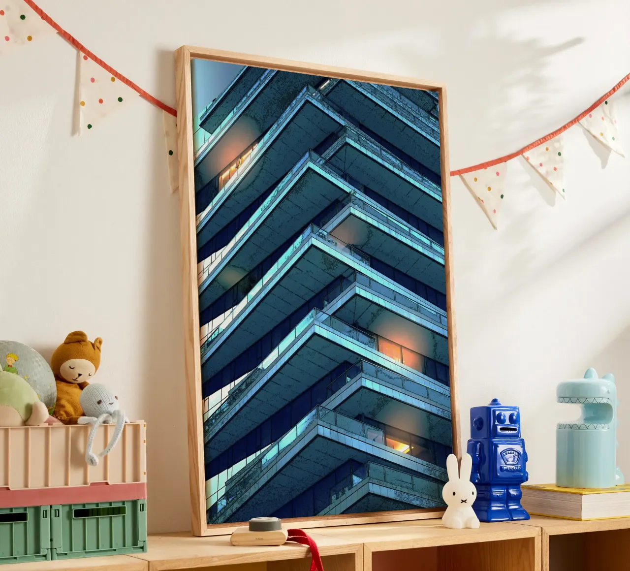 special building canvas with Floater frame by mip of map