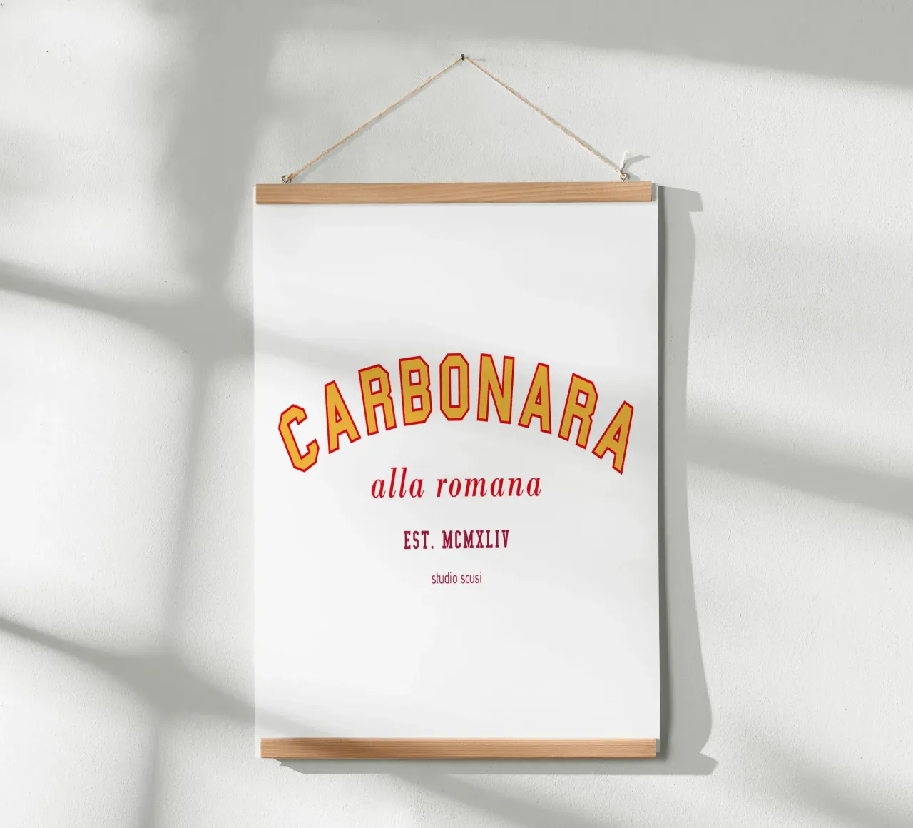 Carbonara - alla romana -  College Design poster con telaio in legno da studio scusi