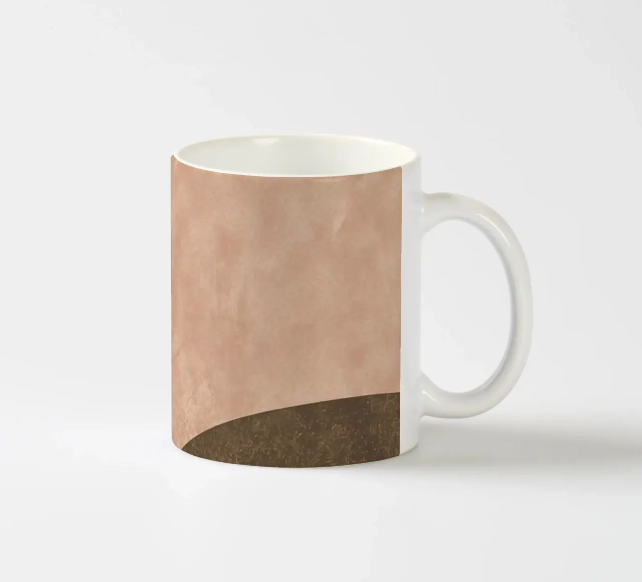 Abstracte beige en bruine cirkels compositie keramische mok van DesignDoodle