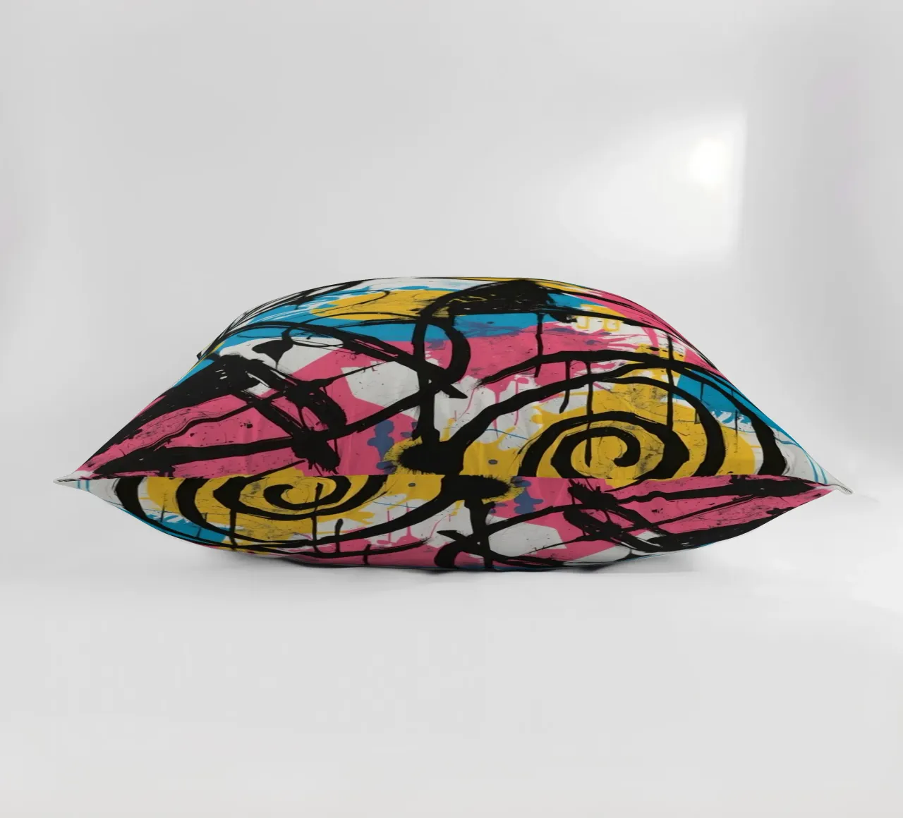 Pittura astratta con forme geometriche e linee nere cuscino da DesignDoodle