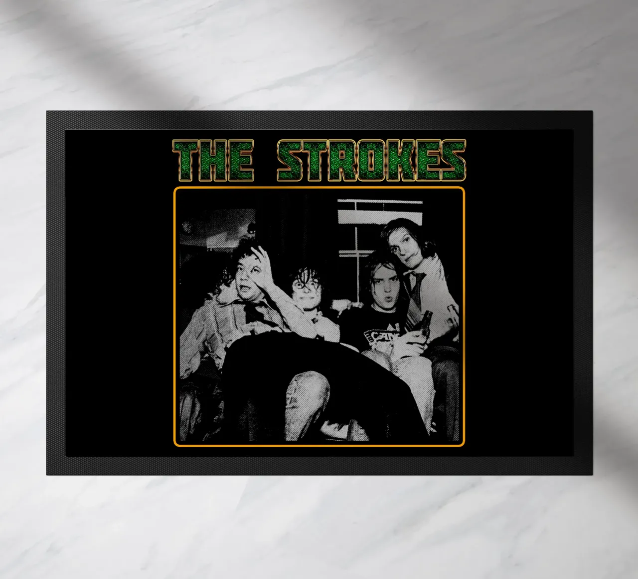 Il classico degli Strokes zerbino da mannys_artt