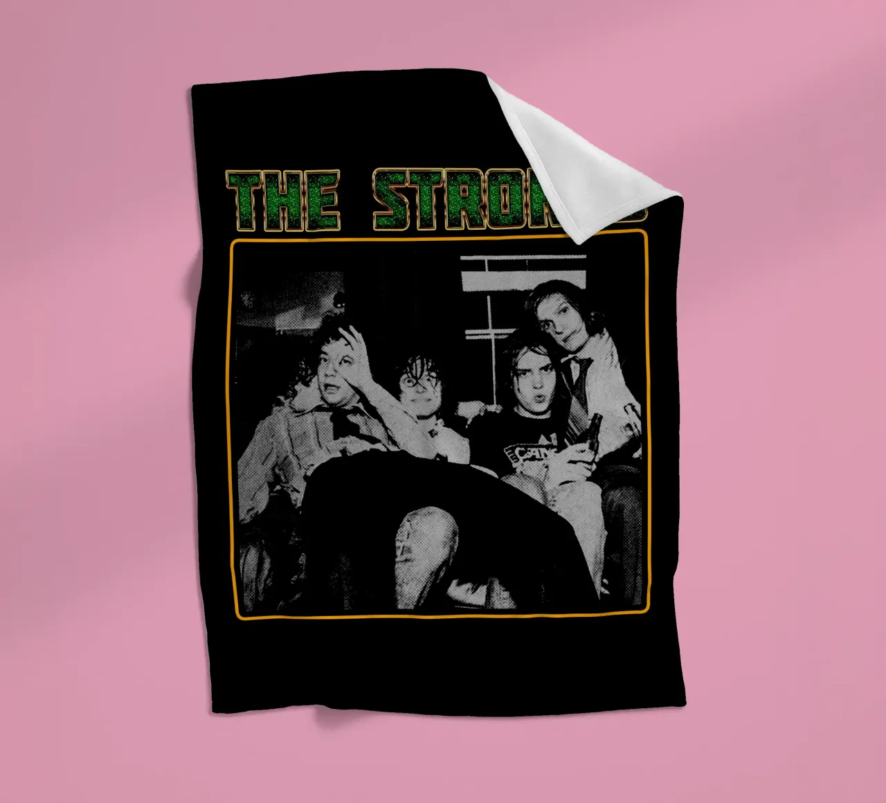 Il classico degli Strokes coperta in pile da mannys_artt