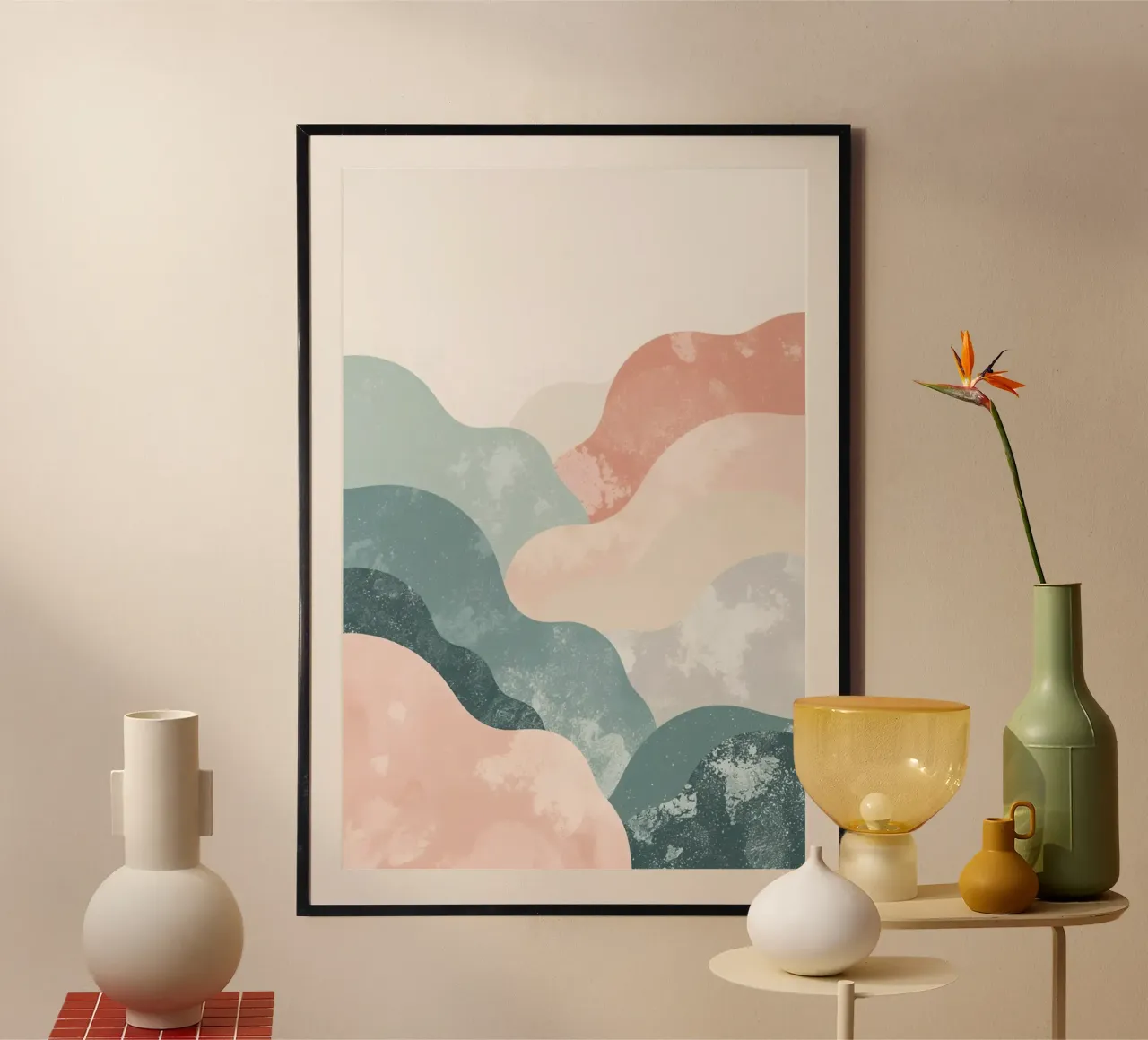 Illustrazione astratta di forme ondulate in colori tenui poster con telaio in alluminio da DesignDoodle