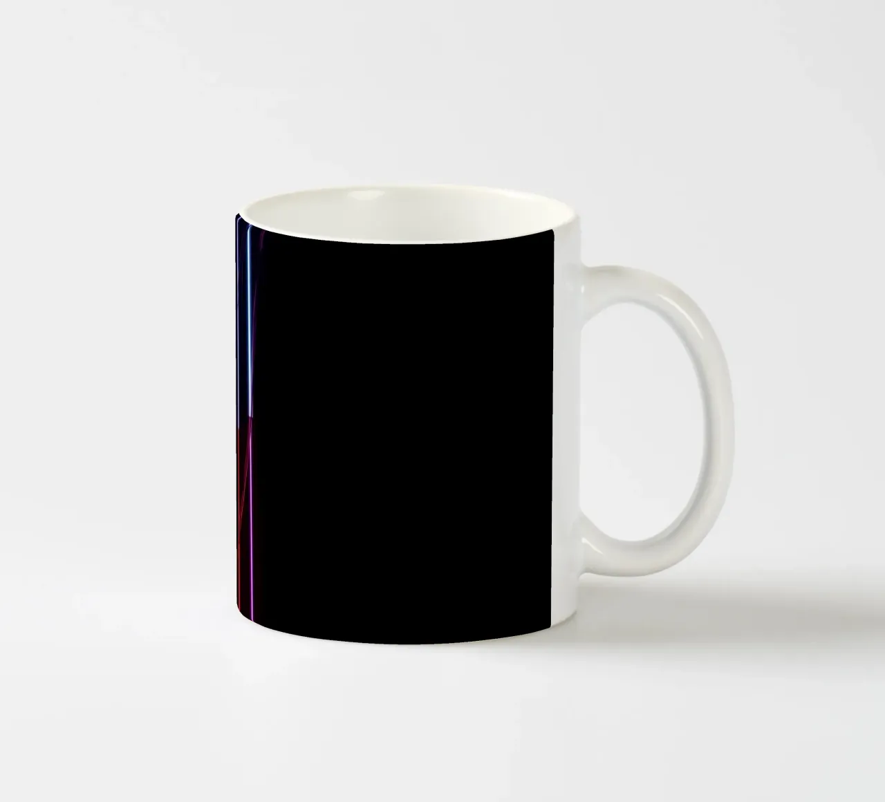 Cinque barre luminose al neon graduali con filo su nero tazza in ceramica da DesignDoodle