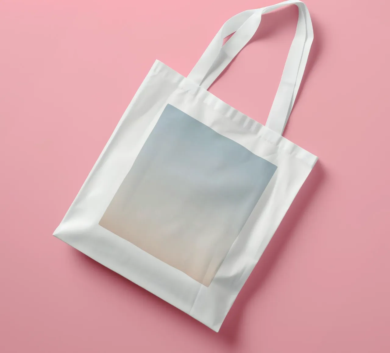 Gradiente di blu e pesca borsa in juta da DesignDoodle