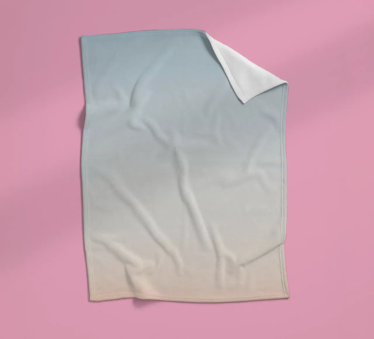 Gradiente di blu e pesca coperta in pile da DesignDoodle