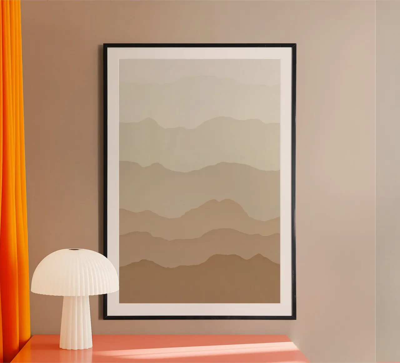 Neutral Beige Gradient Mountain Range Illustration Poster mit Aluminium Rahmen von DesignDoodle