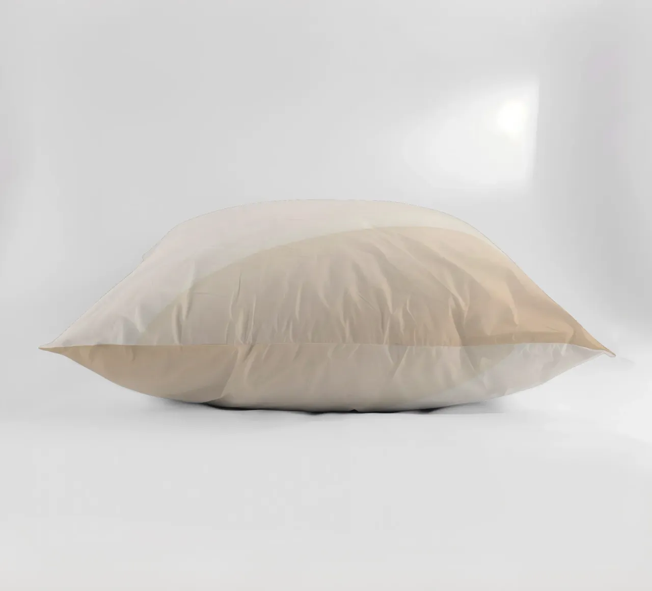 Gradiente Tan con linea curva cuscino da DesignDoodle